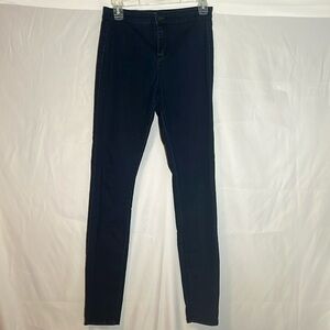 Juniors High Waisted Stretch Dark Wash Skinny Jeans Size 7